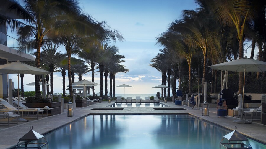 Grand Beach Hotel Surfside