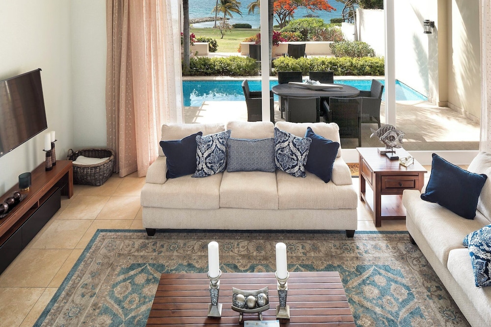 Jumby Bay Island by null