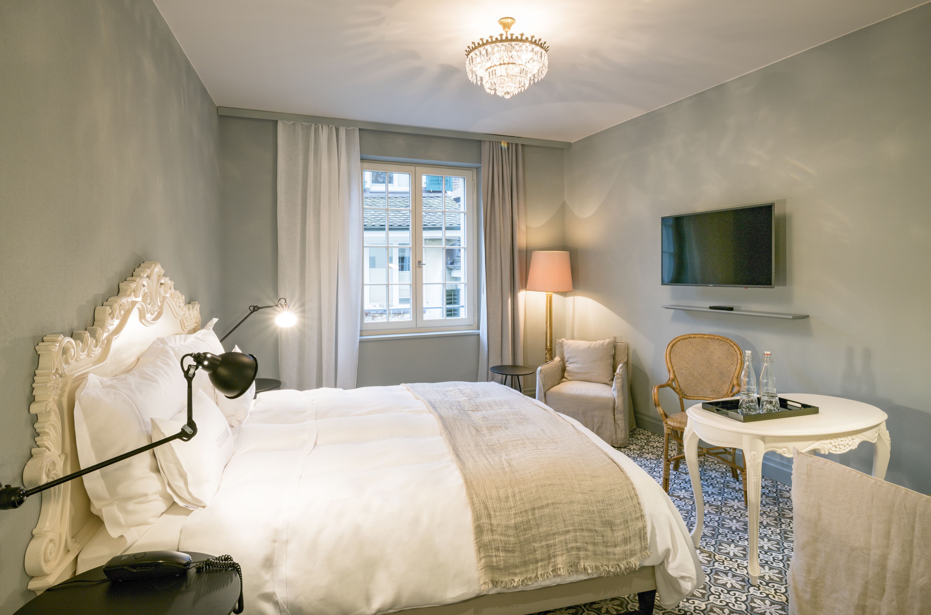 minibar, in-room safe, desk, laptop workspace