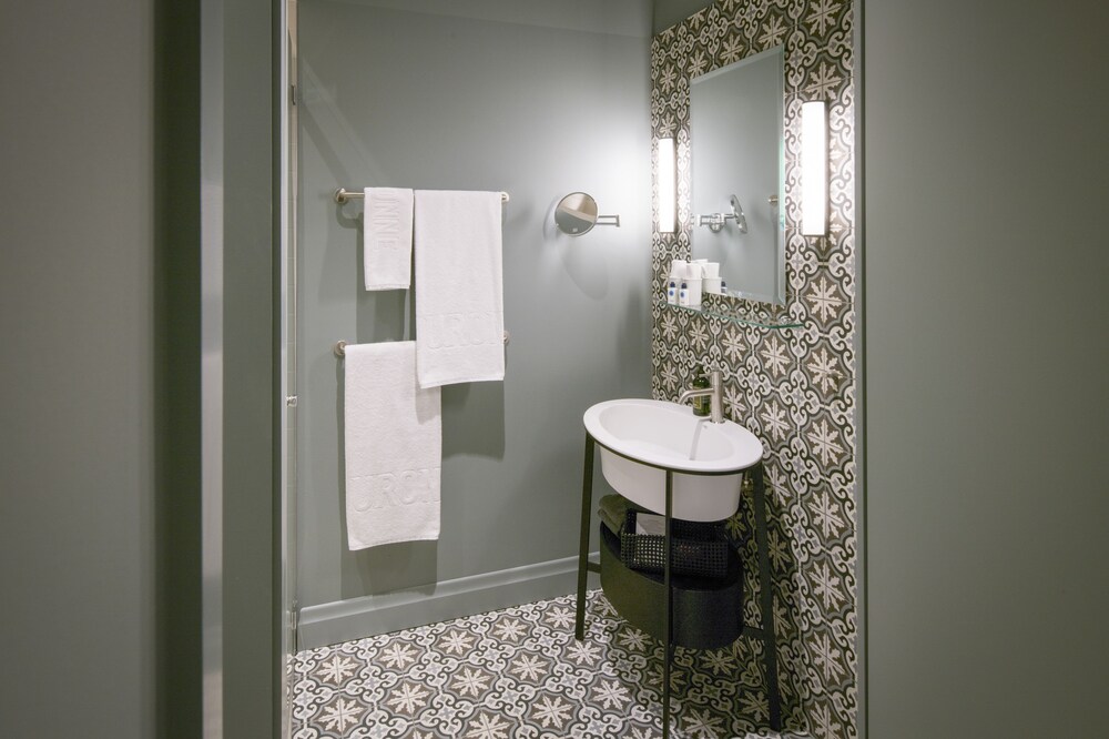 La Couronne Hotel Restaurant by null