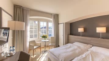 1 Schlafzimmer, hochwertige Bettwaren, Pillowtop-Betten, Zimmersafe