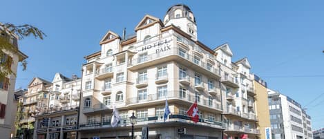 Fachada de la propiedad