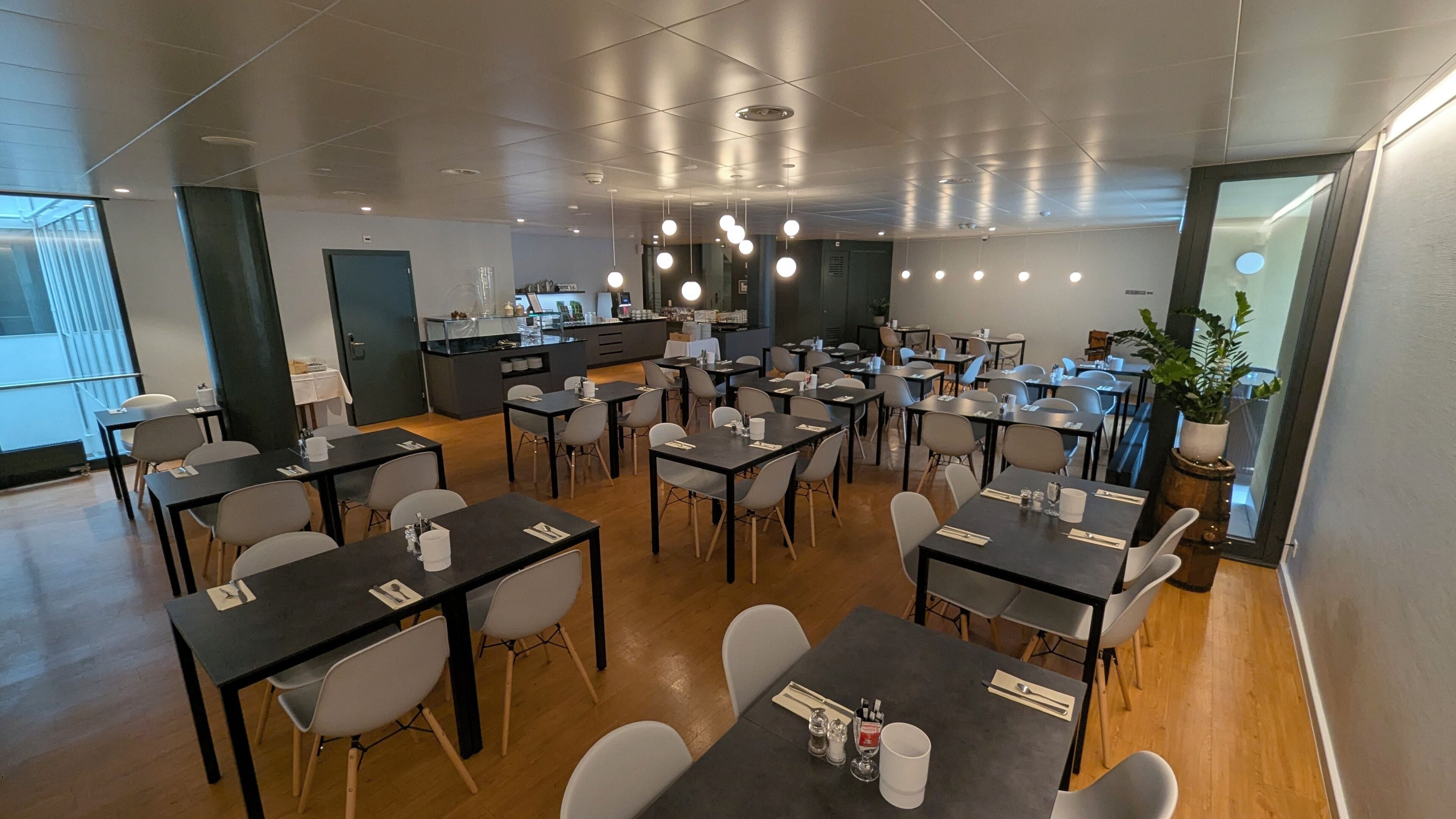 daily continental breakfast (chf 20 per person)