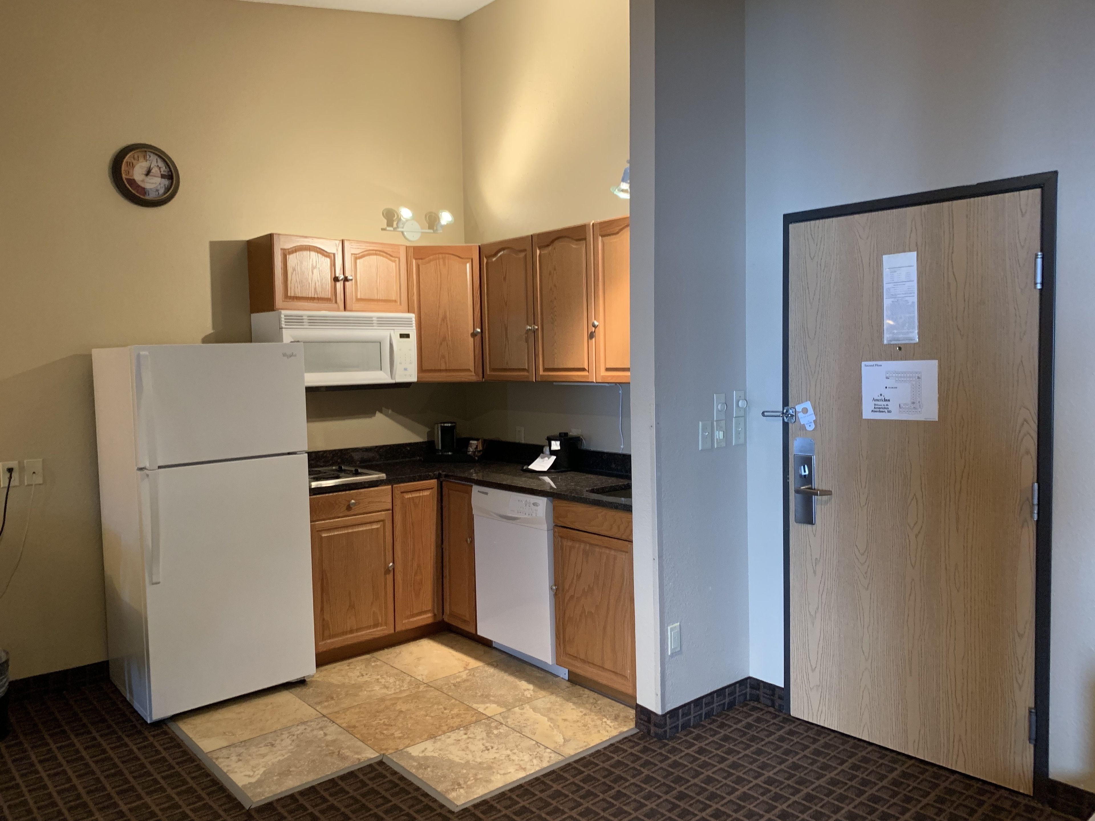 presidential hot tub suite, 1 king bed | private kitchen | fridge, microwave, coffee/tea maker