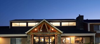 AmericInn by Wyndham Aberdeen - Event Center