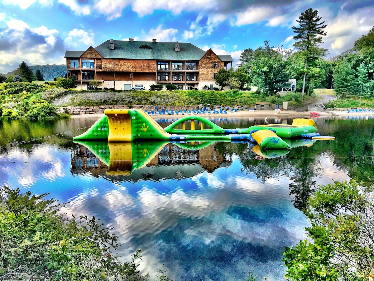 Discover the best all-inclusive resorts in New York, from luxury lodges to wellness retreats. Explore romantic escapes, family-friendly stays, and full-board experiences in the Catskills, Adirondacks, and beyond. All Inclusive Resorts New York, New All Inclusive Resorts, Family Resorts In New York, Resorts In New York, Upstate New York Resorts, All Inclusive Resorts New York, Spa Resort New York, Resort In New York, The Point Resort New York, Upstate New York Resort Discover the best all-inclusive resorts in New York, from luxury lodges to wellness retreats. Explore romantic escapes, family-friendly stays, and full-board experiences in the Catskills, Adirondacks, and beyond. All Inclusive Resorts New York, New All Inclusive Resorts, Family Resorts In New York, Resorts In New York, Upstate New York Resorts, All Inclusive Resorts New York, Spa Resort New York, Resort In New York, The Point Resort New York, Upstate New York Resort