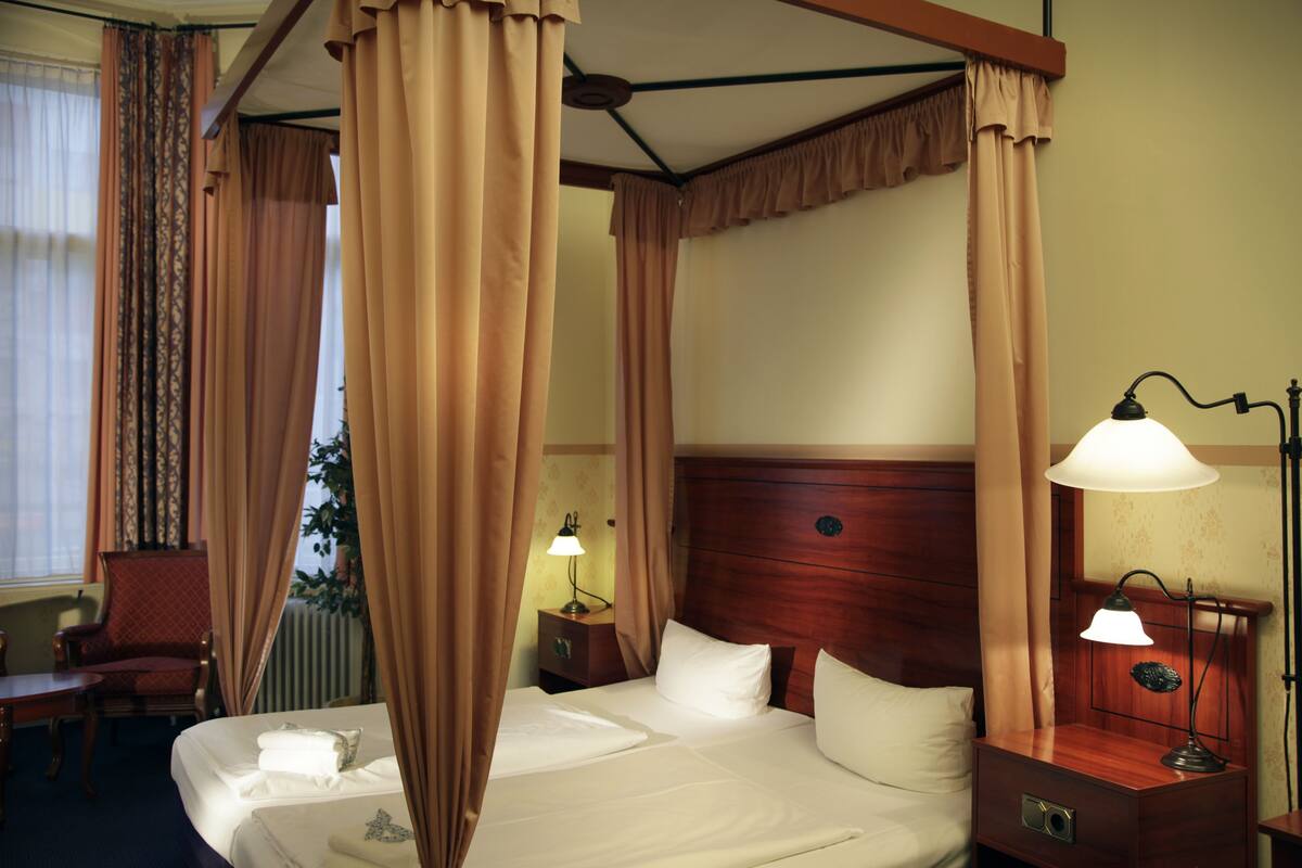 Minibar, individually furnished, blackout drapes, iron/ironing board