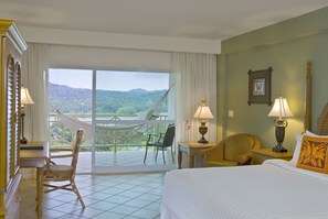 Deluxe Room, 1 King Bed, River View | View from room