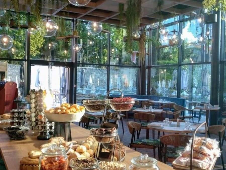 Daily buffet breakfast (EUR 22 per person)