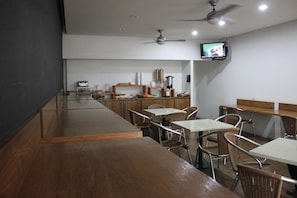 Restaurant - Seven Crown Express & Suites by Kavia (Cabo San Lucas)