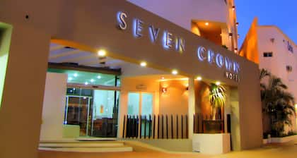 Seven Crown Express & Suites by Kavia