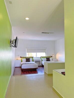 Jr Suite Doble | 1 dormitorio, escritorio, sistema de insonorización y wifi gratis
