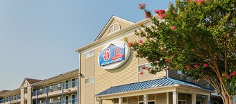 Motel 6 - Fayetteville, NC - Fort Liberty Area