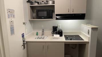 Microwave, coffee/tea maker