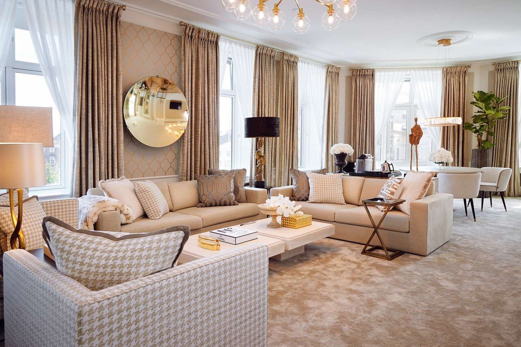 dangleterre suite | minibar, in-room safe, desk, laptop workspace