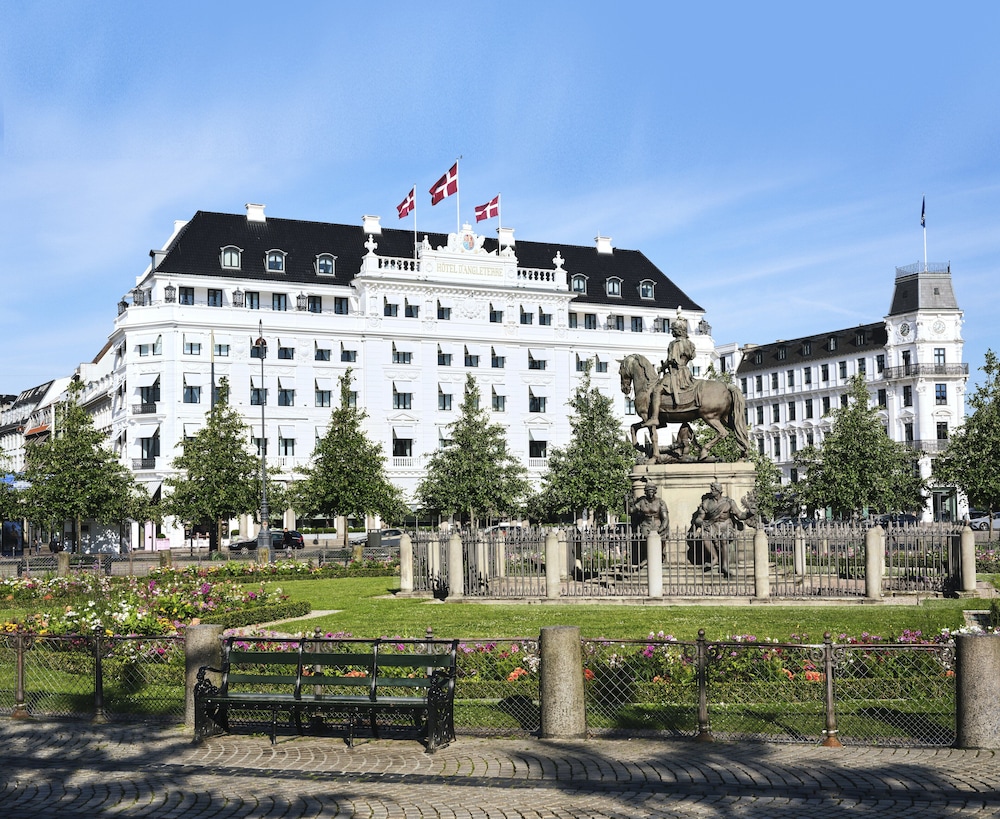 Hotel D'Angleterre by null
