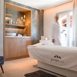 Sauna, body treatments, hydrotherapy, body wraps, body scrubs, facials