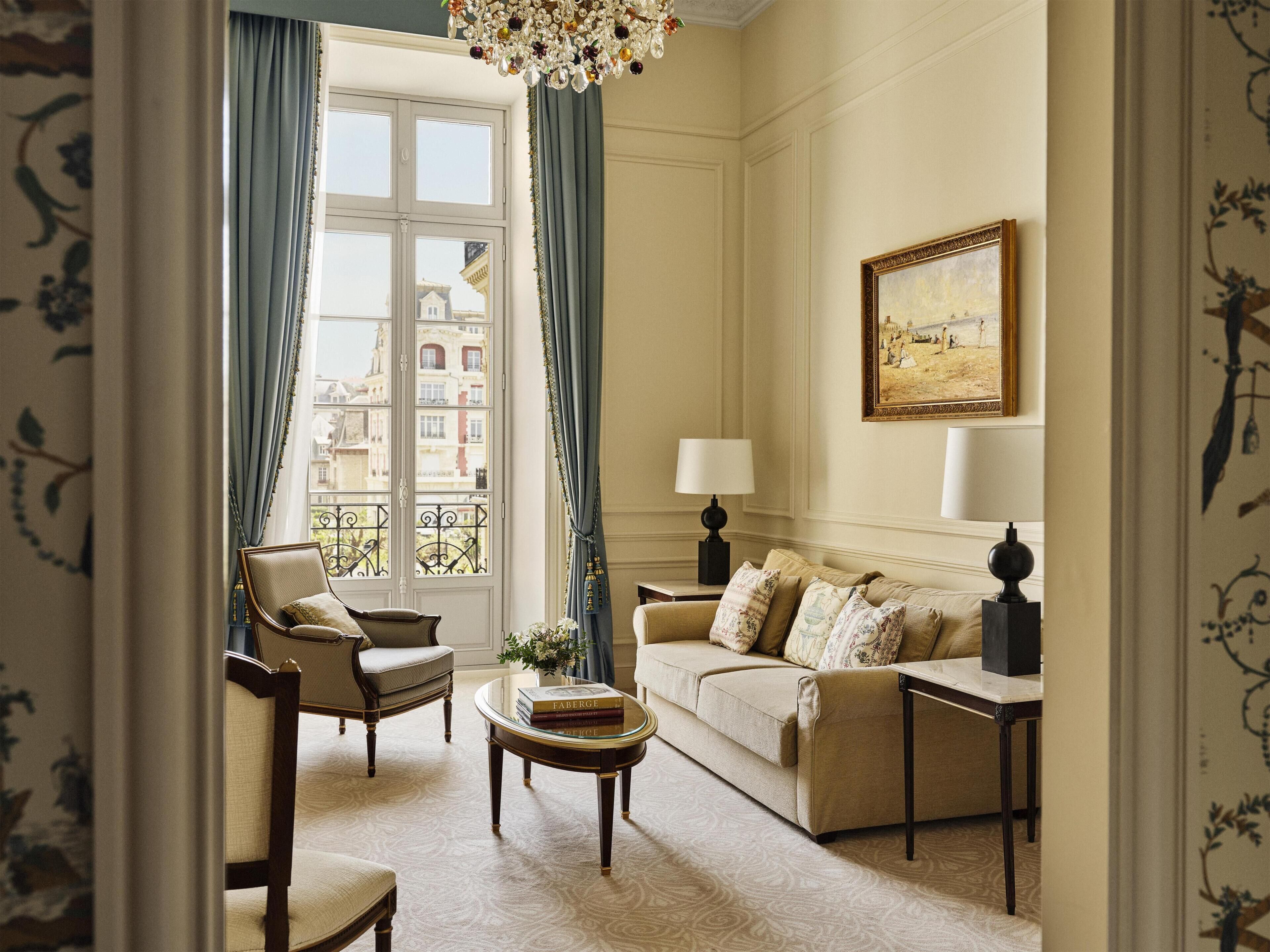 Suite, 1 King Bed (Palais) | Frette Italian sheets, premium bedding, Select Comfort beds, minibar