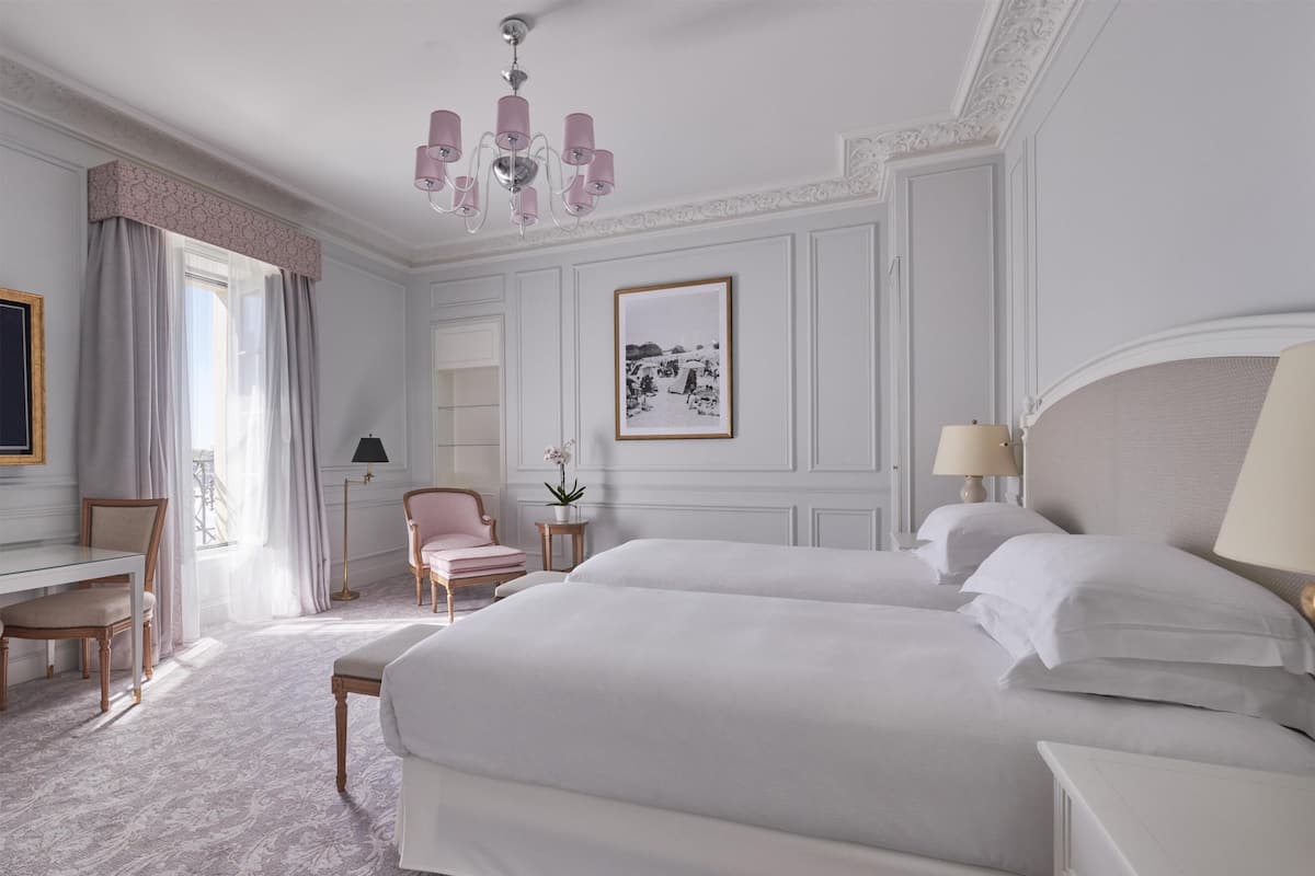 Room, 2 Single Beds, Beach View