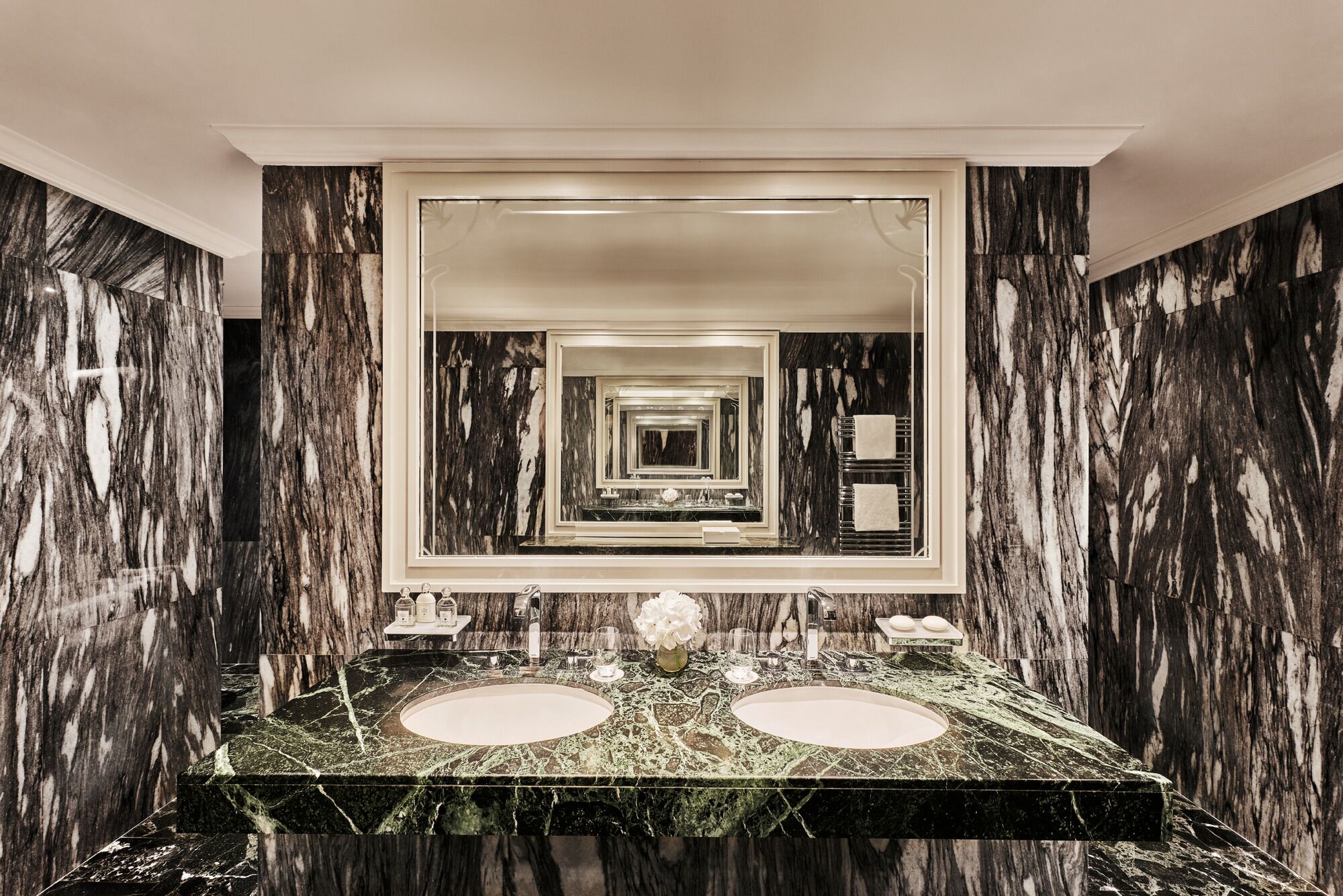 deep-soaking bathtub, hydromassage showerhead, bathrobes, slippers