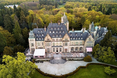 Exterior. Schlosshotel Kronberg - Hotel Frankfurt