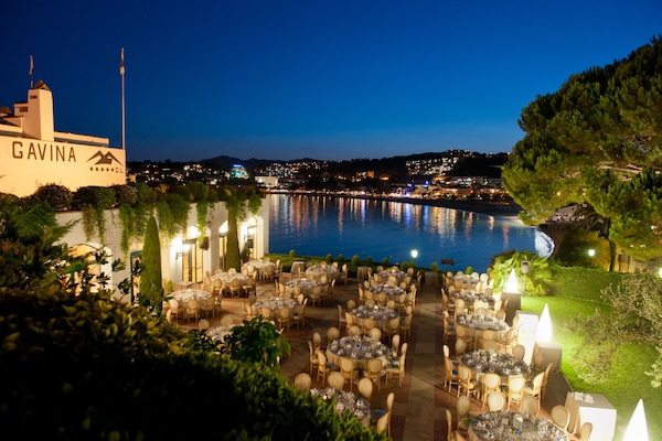 2 barer/lounger og bassengbar