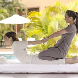 Couples treatment rooms, sauna, hot tub, Turkish bath, body treatments
