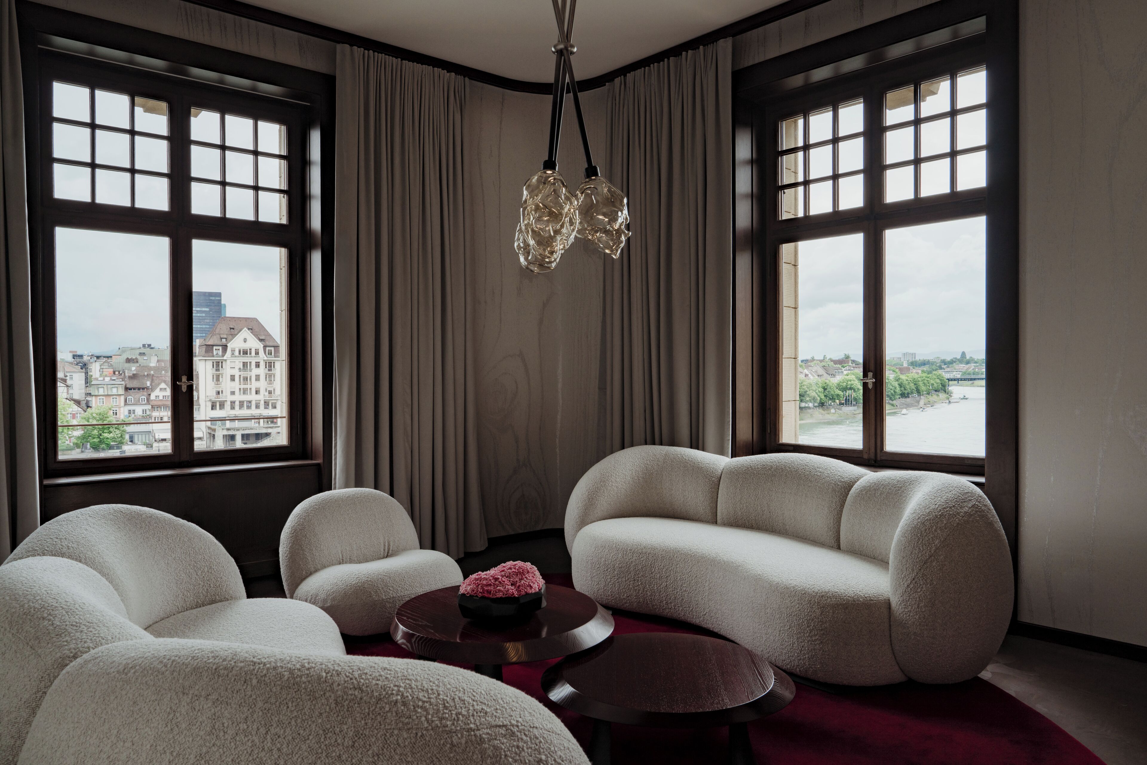 suite (des rois) | premium bedding, down duvets, in-room safe, individually decorated