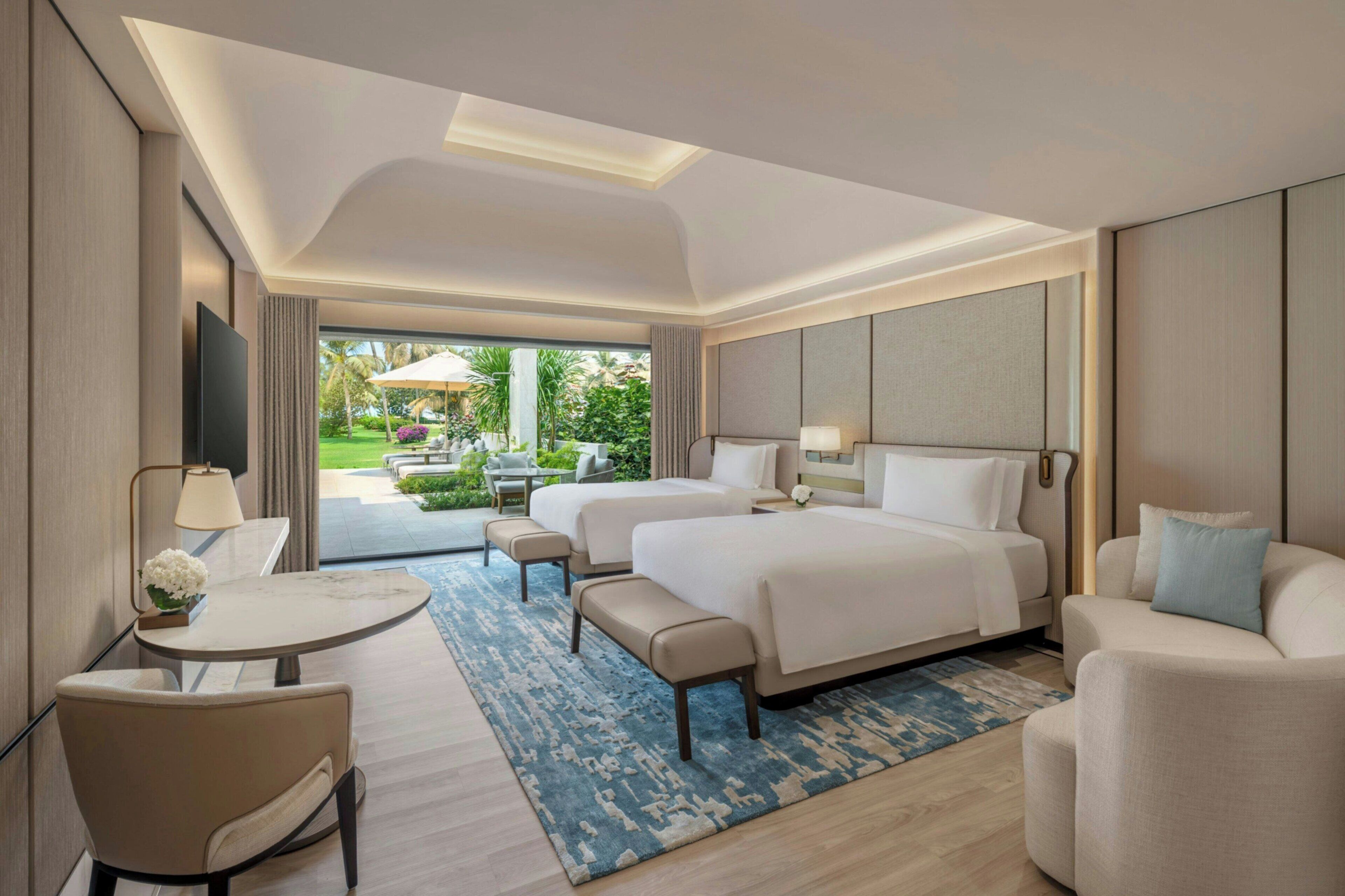 Presidential Villa, 3 Bedrooms, Private Pool, Golf View | Premium bedding, down comforters, Tempur-Pedic beds, minibar