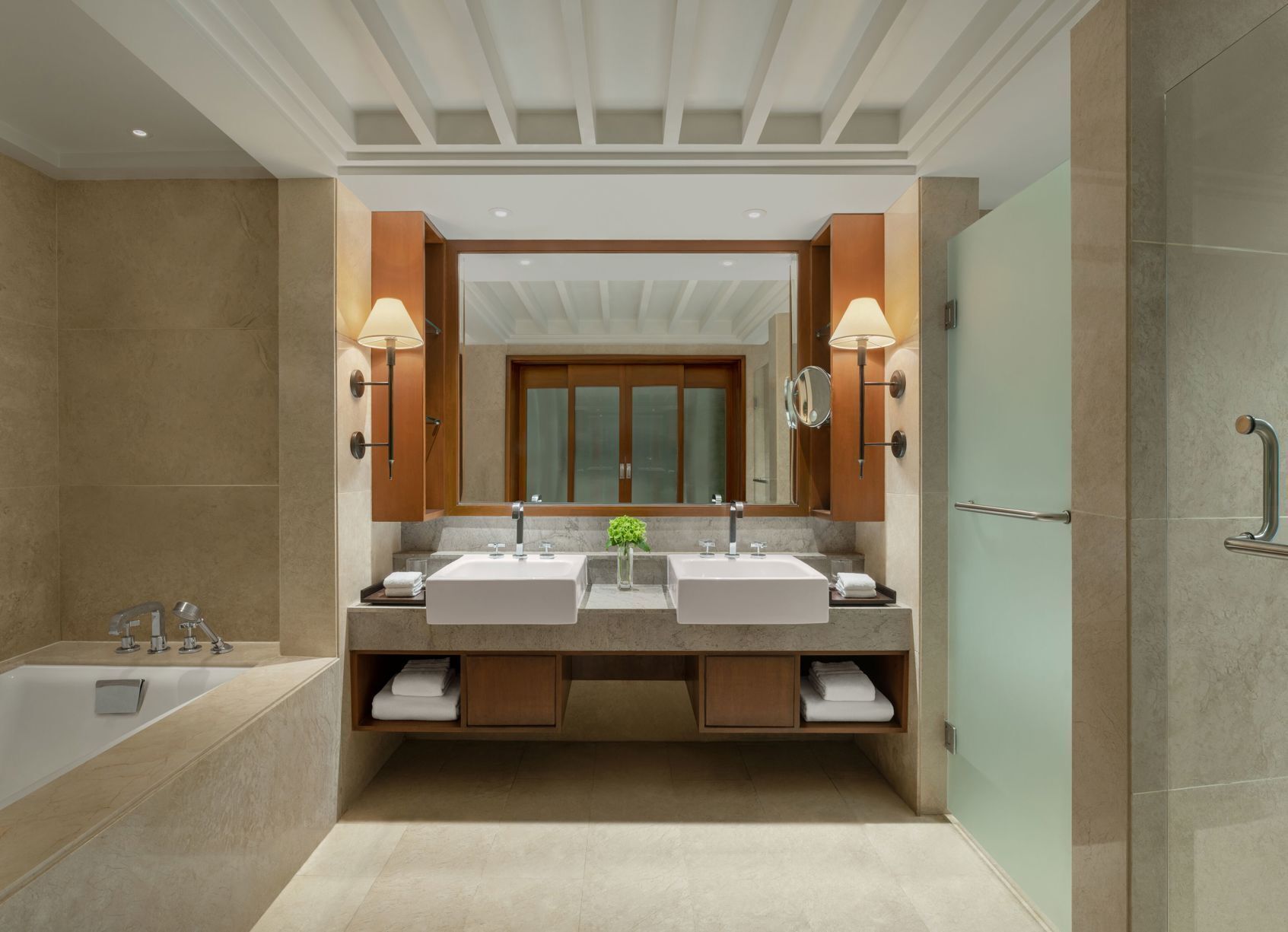 Separate tub and shower, deep soaking tub, rainfall showerhead