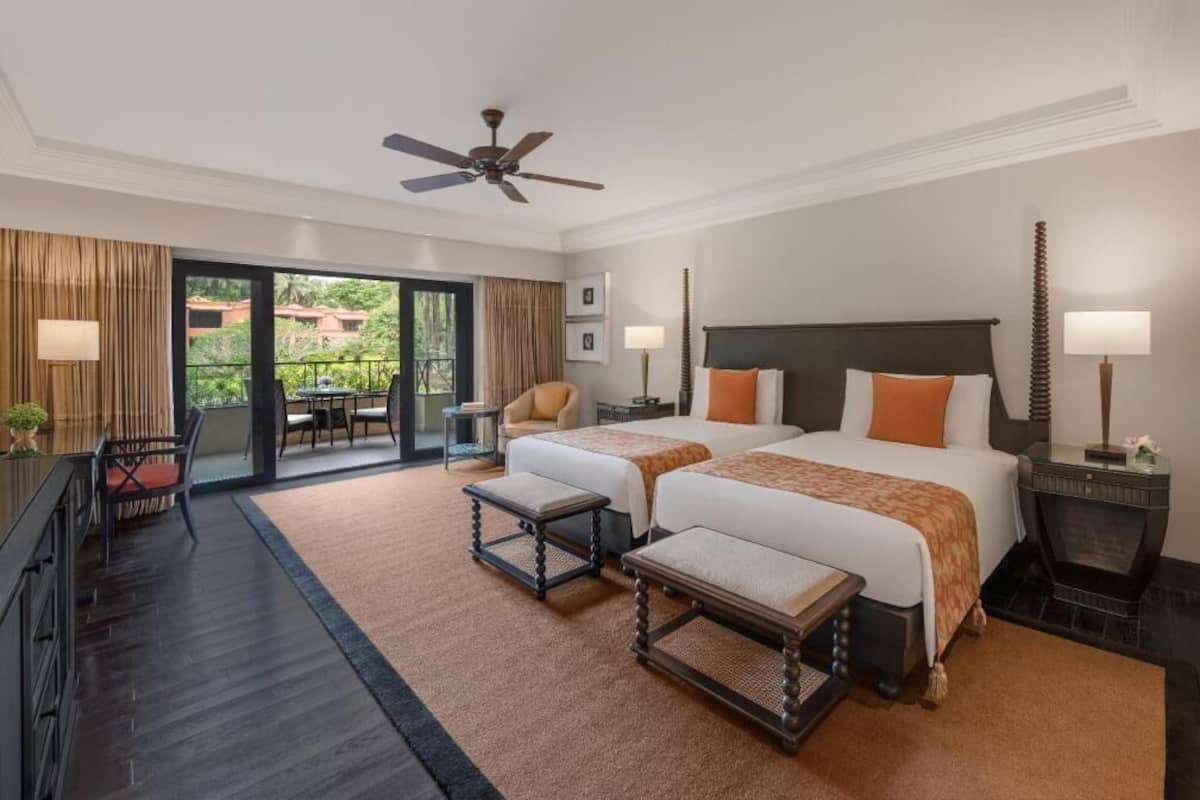 Hochwertige Bettwaren, Daunenbettdecken, Tempur-Pedic-Betten, Minibar