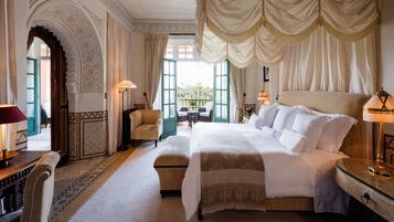 Suite (BALDAQUIN) | Premium bedding, minibar, in-room safe, desk