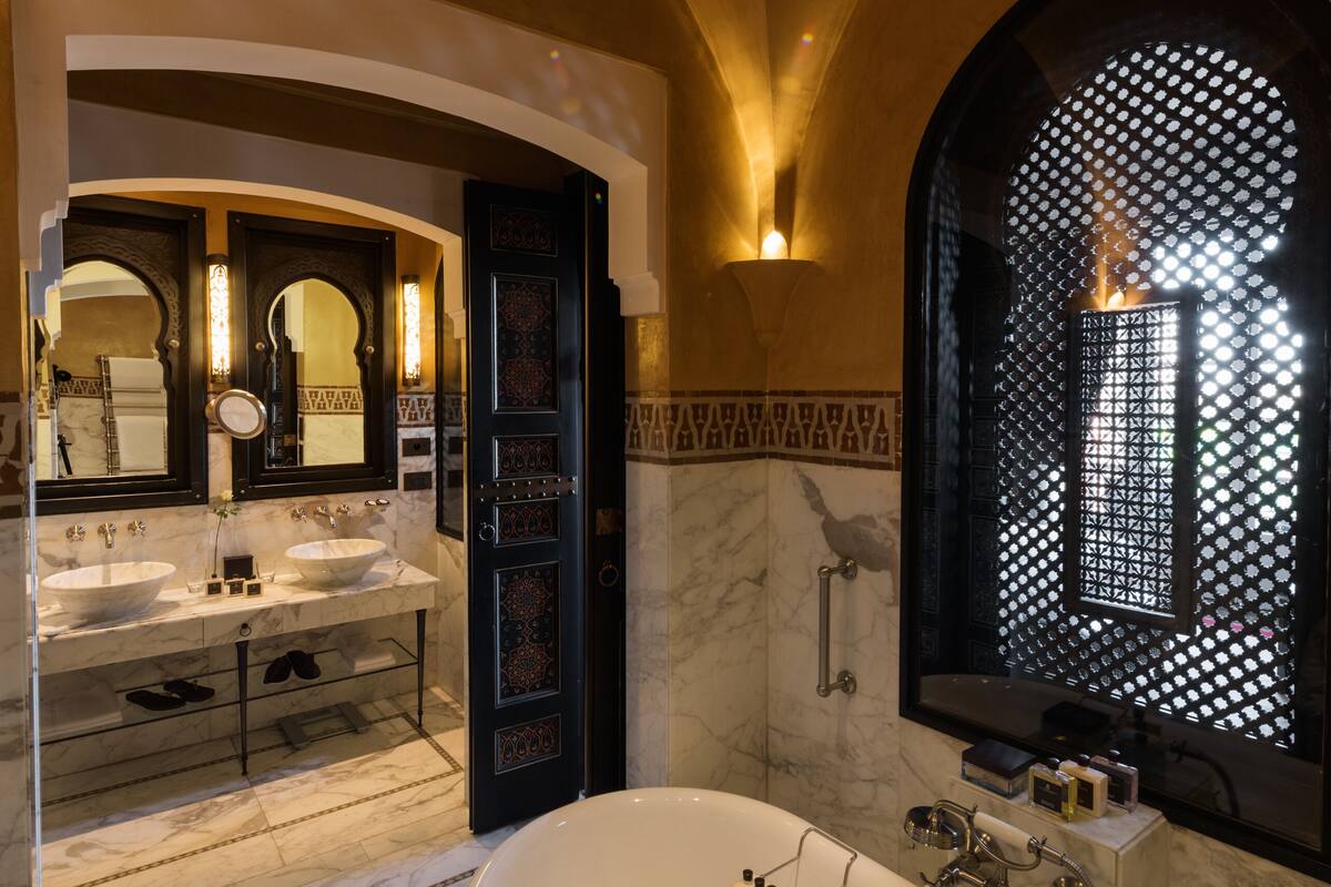 executive suite (agdal) | bathroom | separate bathtub and shower, deep-soaking bathtub, designer toiletries