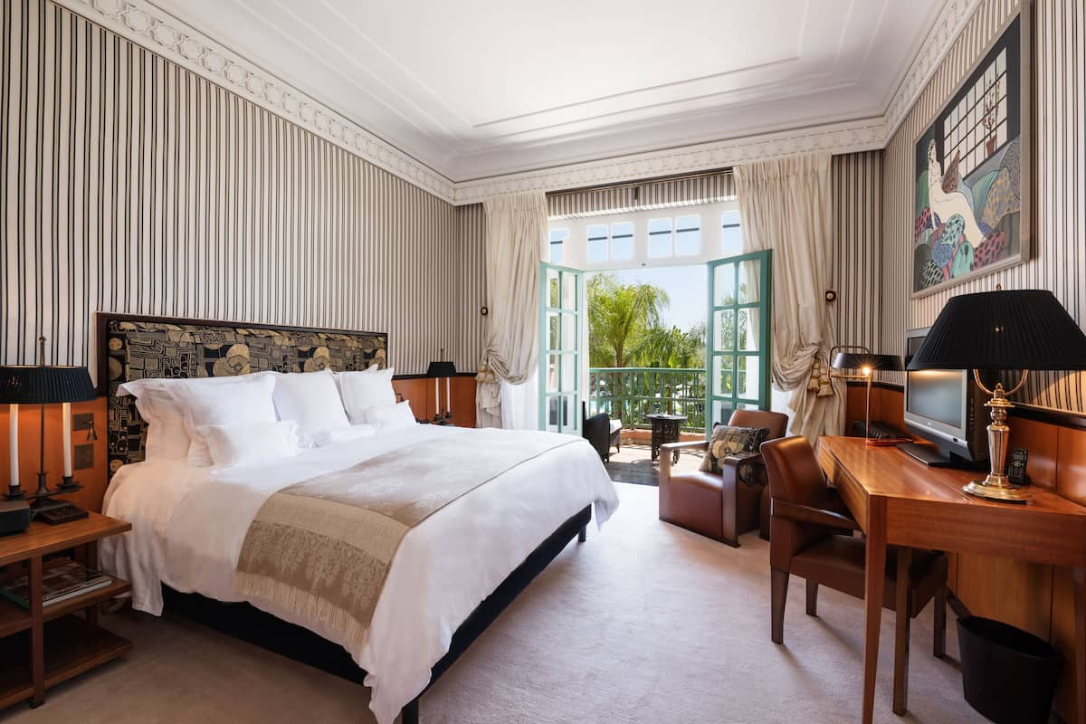 Suite (MARQUETERIE) | Premium bedding, minibar, in-room safe, individually decorated