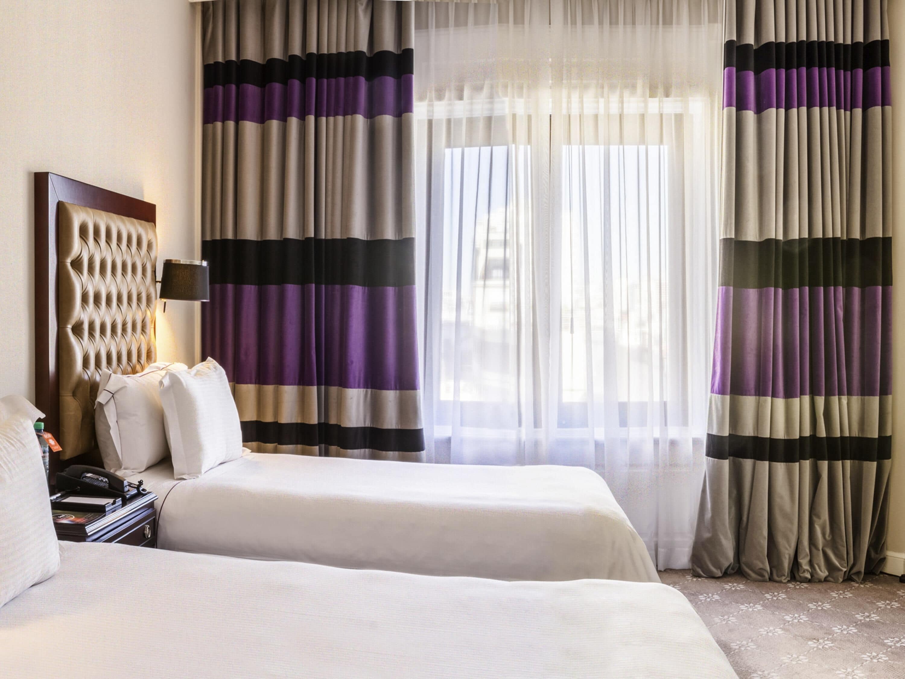 Hypo-allergenic bedding, minibar, in-room safe, desk