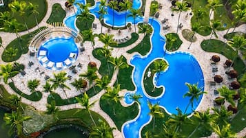 2 hồ bơi ngoài trời, lều miễn phí, dù/ô trên bãi biển/hồ bơi