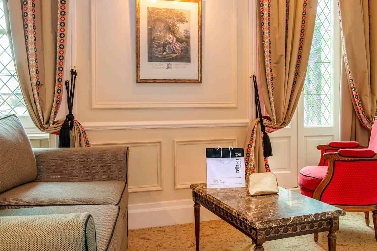 1 bedroom, premium bedding, pillow-top beds, minibar