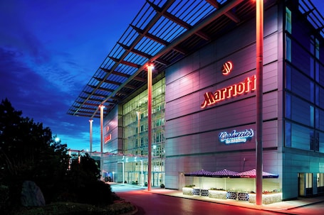 Udendørsområde. London Heathrow Marriott Hotel