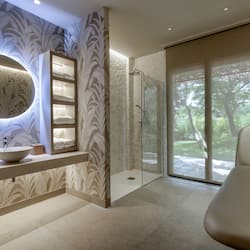 Sauna, vasca idromassaggio, bagno turco/hammam, trattamenti per il corpo
