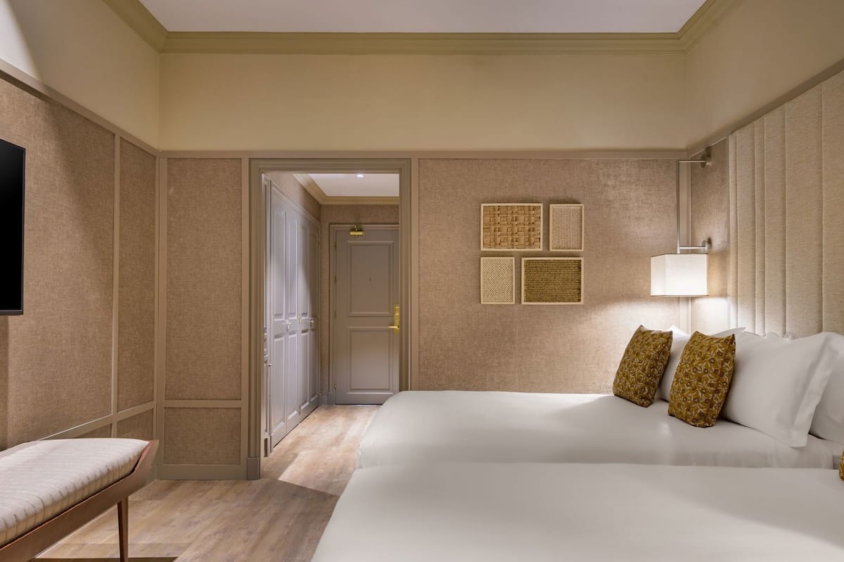 Hypo-allergenic bedding, minibar, in-room safe, individually decorated