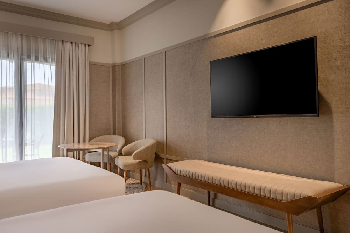 Hypo-allergenic bedding, minibar, in-room safe, individually decorated