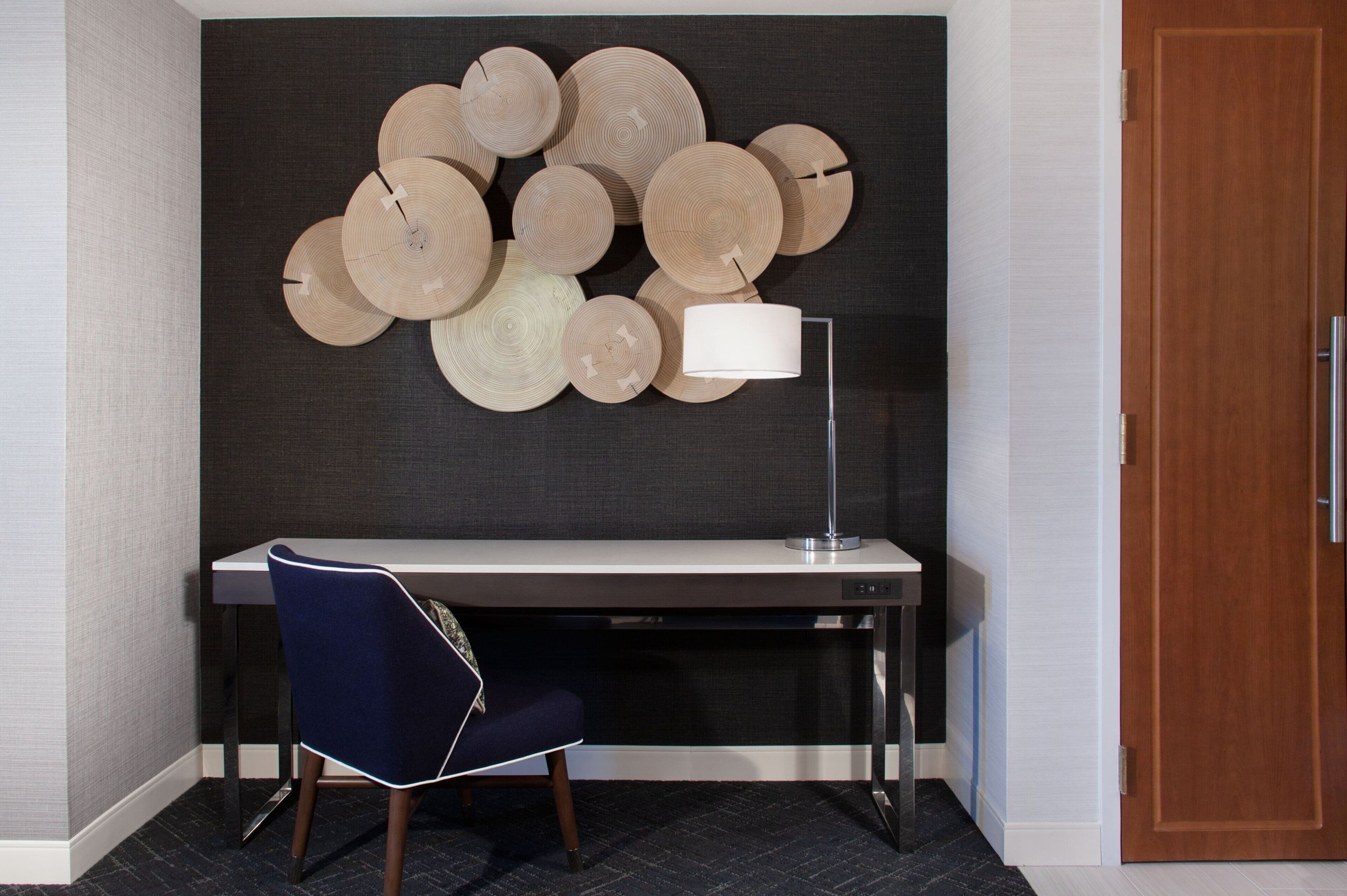 executive suite, 1 king bed with sofa bed | premium bedding, down duvets, pillow-top beds, in-room safe