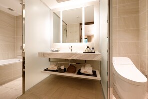 Suite, Bebas Asap Rokok (2 Single Beds) | Wi-Fi gratis dan seprai linen