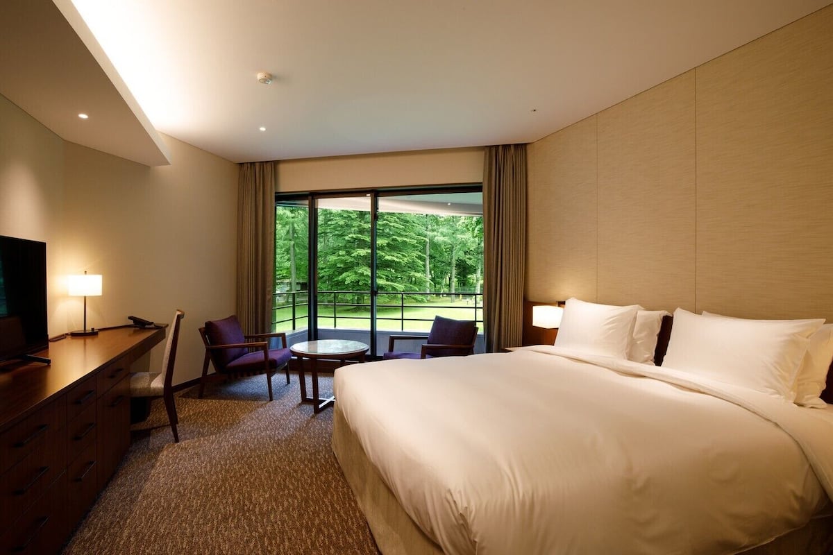 Wifi gratis y ropa de cama