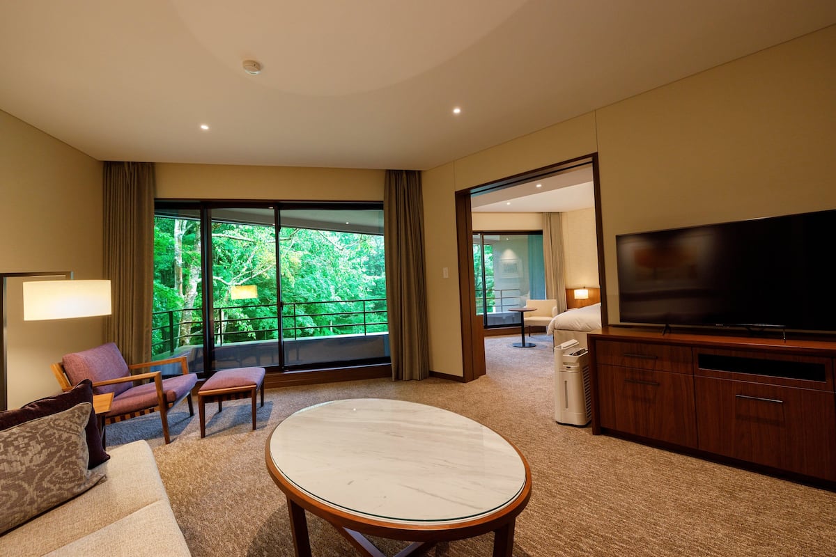 Royal Suite 2nd Floor, Balcony, Non-smoking | 1 bedroom, free WiFi, bed sheets