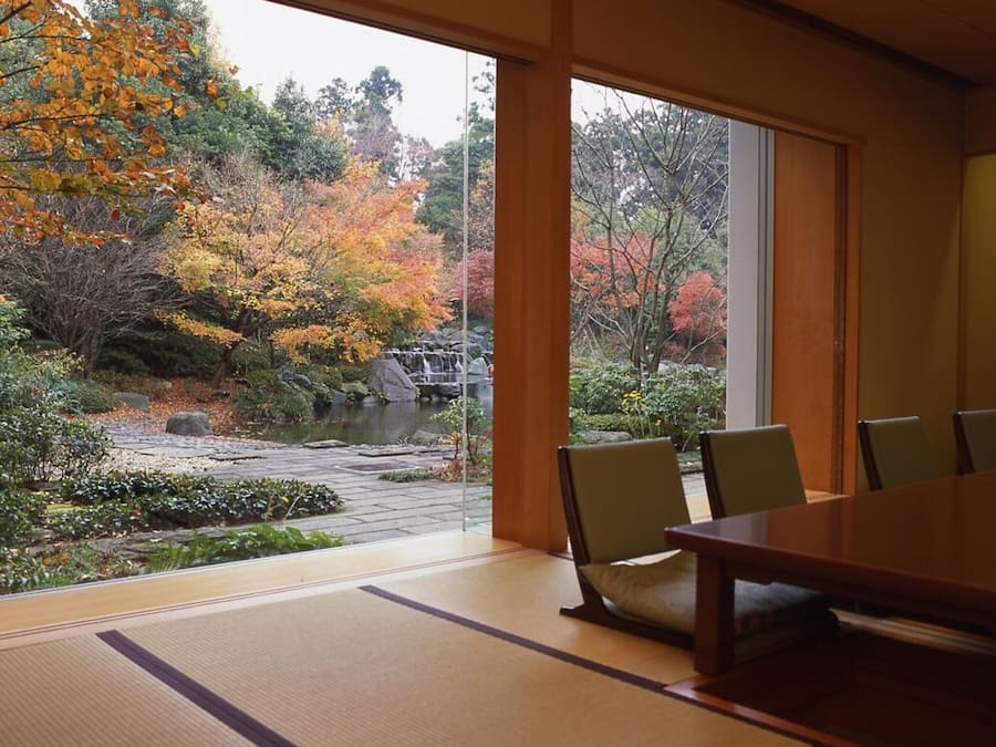 4 restauranter, lunsj og middag serveres, kinesiske retter