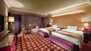 Minibar, in-room safe, desk, blackout curtains