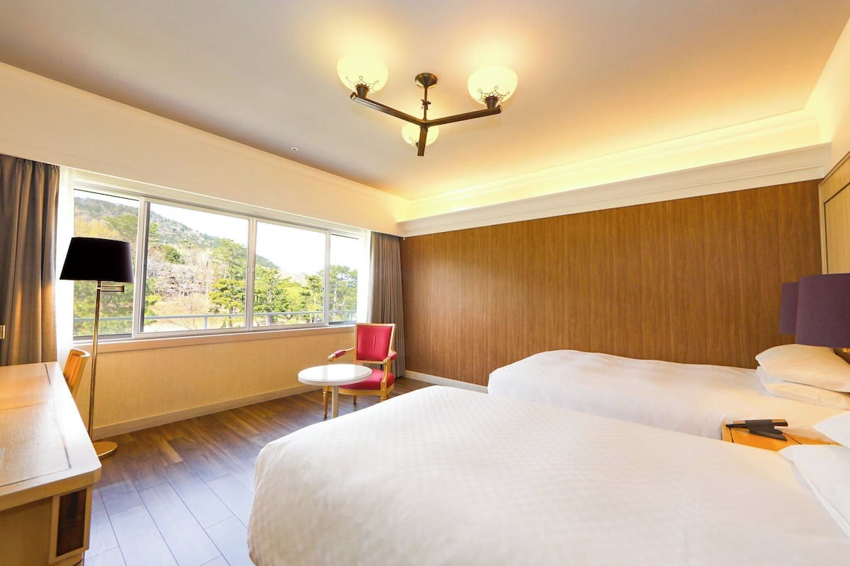 Garden View Superior Twin Room - Smoking