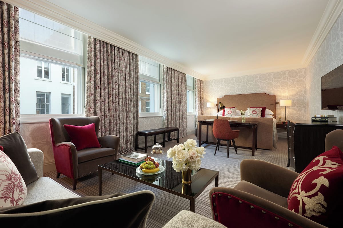 Junior Suite | 1 bedroom, Egyptian cotton sheets, premium bedding, down comforters