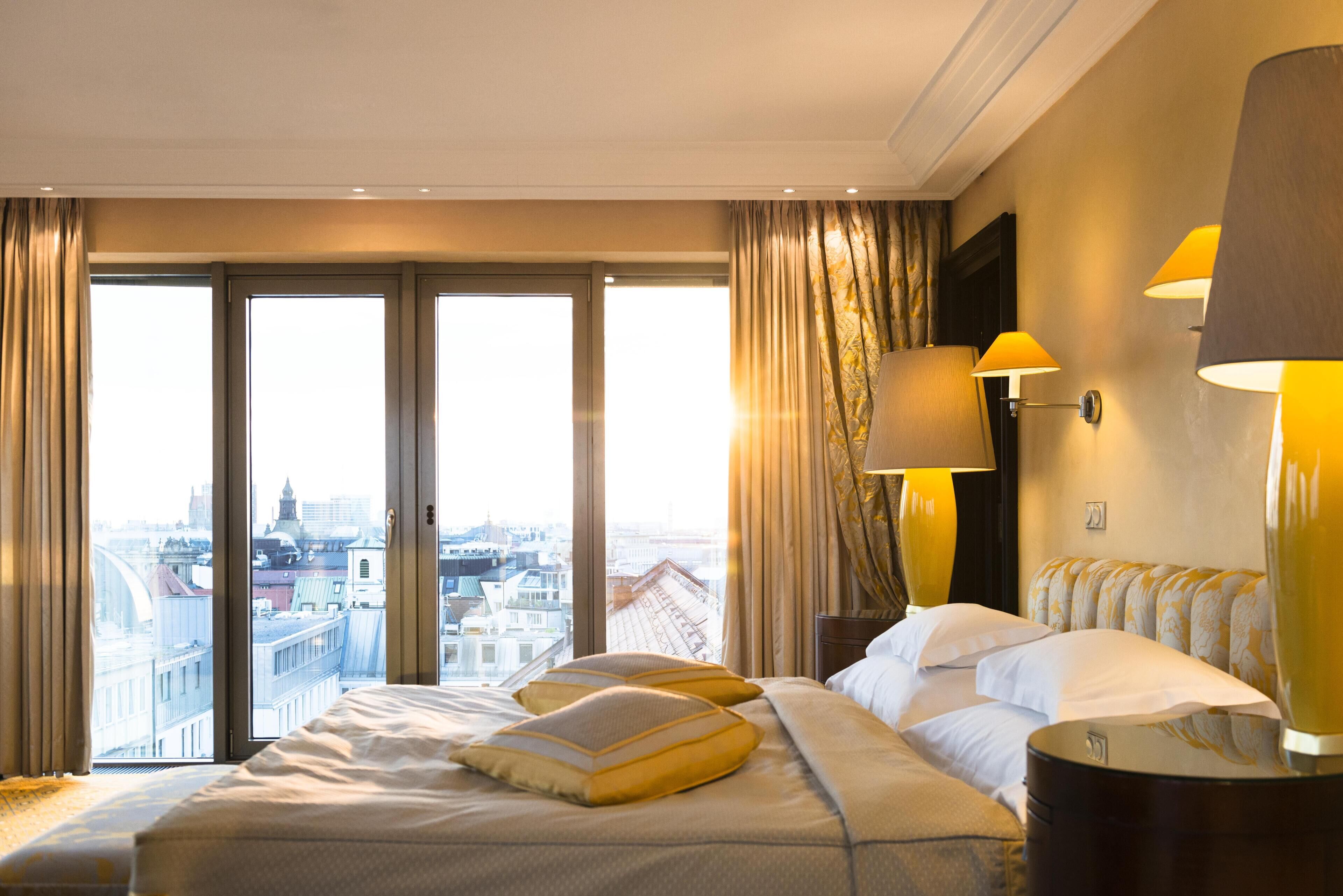 presidential suite (panoramic) | premium bedding, down duvets, minibar, in-room safe